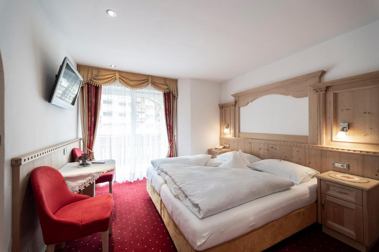 Garni B&B Schenk Σέλβα ντι Βαλ Γκαρντένα Εξωτερικό φωτογραφία