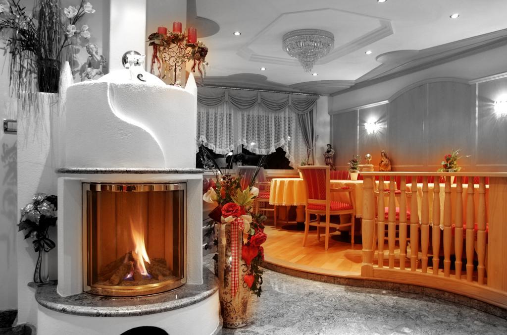 Garni B&B Schenk Σέλβα ντι Βαλ Γκαρντένα Εξωτερικό φωτογραφία
